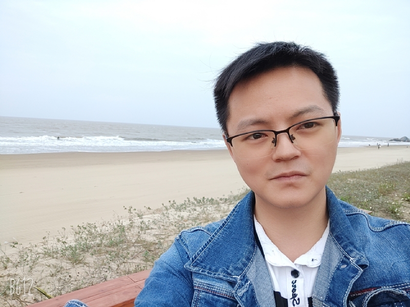 仙人掌的第一张照片--龙海婚介网