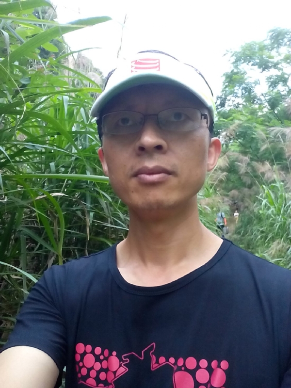小星的第二张照片--龙海婚介网