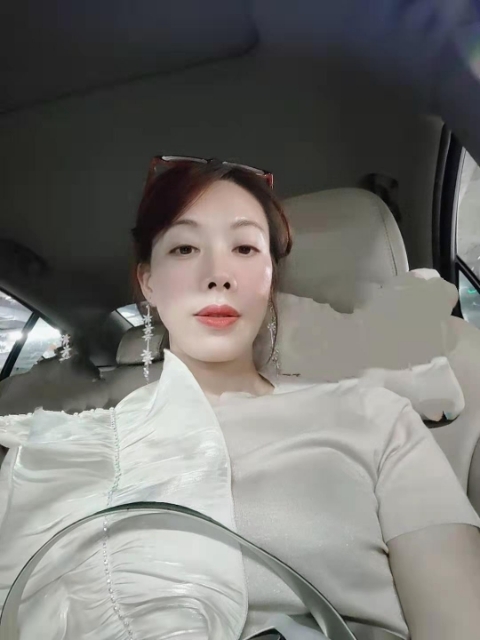 曙光的第一张照片--龙海婚介网