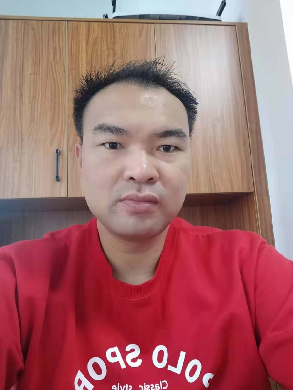 冷如秋的第二张照片--龙海婚介网