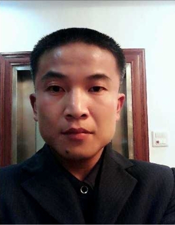 卓文的第一张照片--龙海婚介网