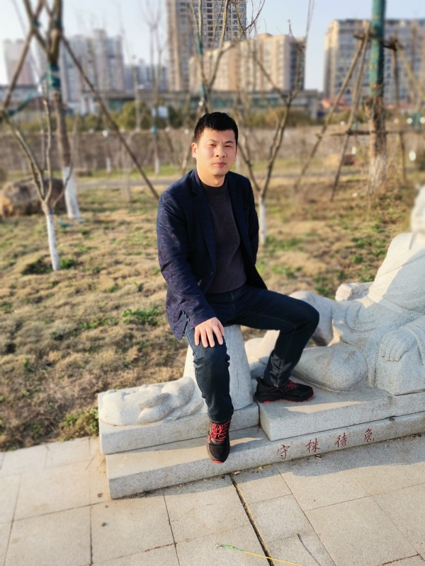 大举的第二张照片--龙海婚介网