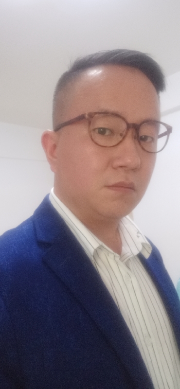 阿king的第二张照片--龙海婚介网