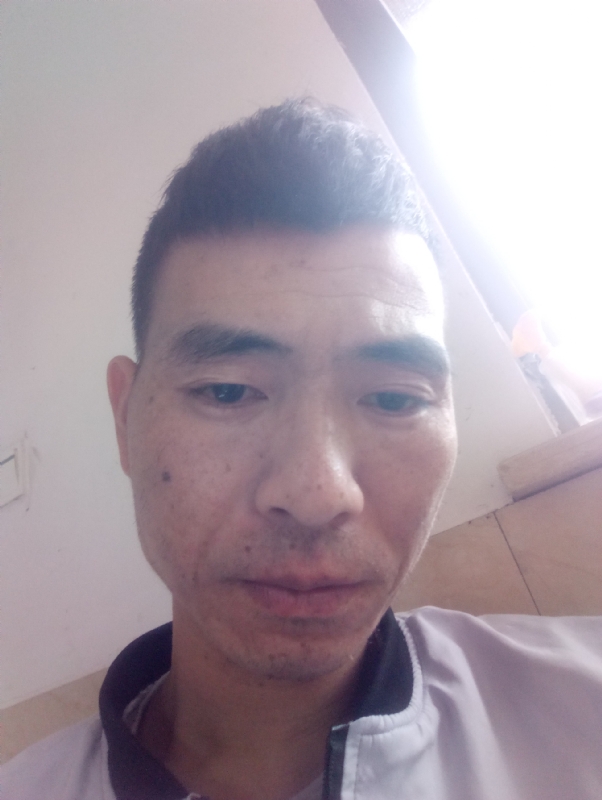 想你的夜的第一张照片--龙海婚介网