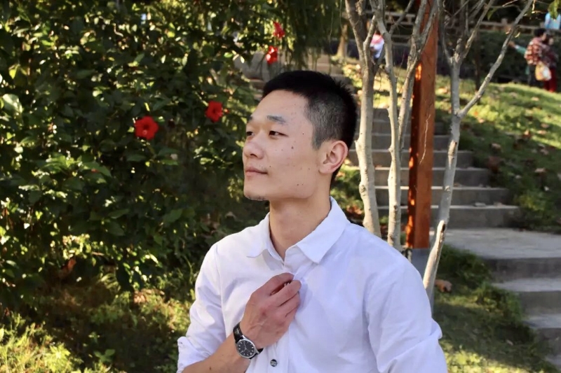 落落大方的第一张照片--龙海婚介网