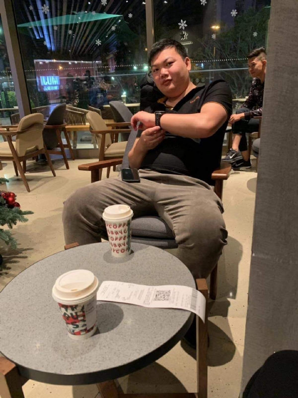 华熙的第二张照片--龙海婚介网