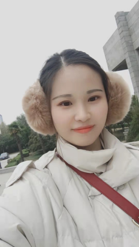 阿狸的第一张照片--龙海婚介网