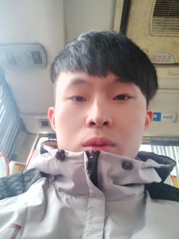 新的开始的第一张照片--龙海婚介网