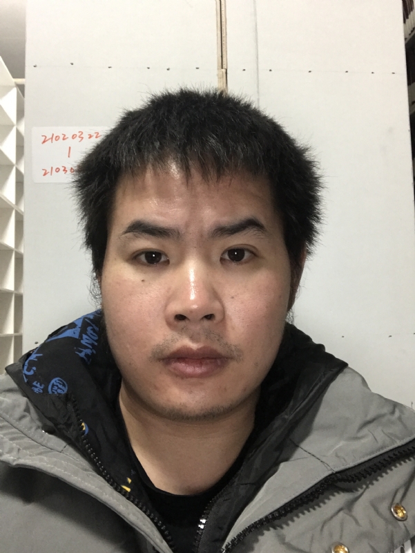 晓枫残夜的第一张照片--龙海婚介网