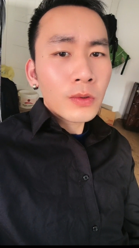 领悟的第一张照片--龙海婚介网