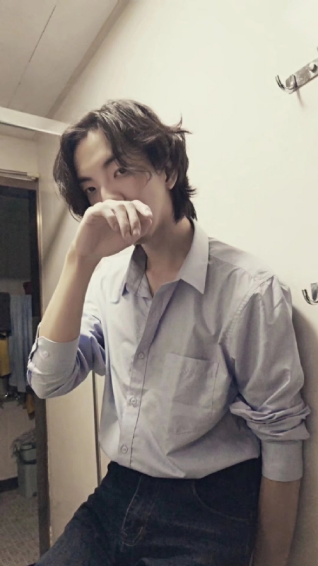 暴走辐射的第一张照片--龙海婚介网