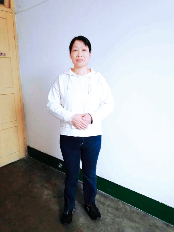 小妹的第四张照片--龙海婚介网