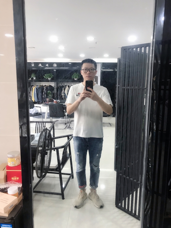 黄大仙的第一张照片--龙海婚介网