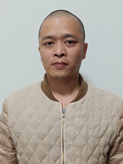 出现的第二张照片--龙海婚介网