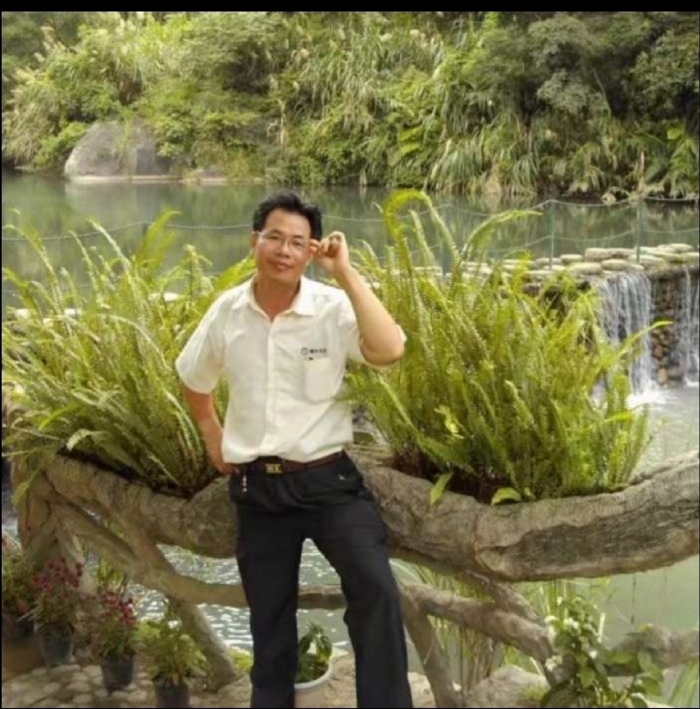有高度才有格局的第一张照片--龙海婚介网