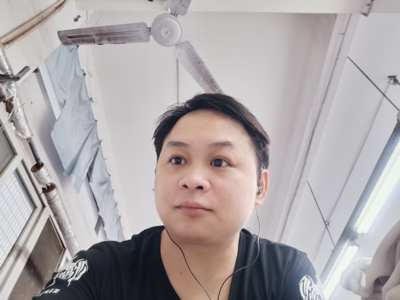 记忆抹尘埃的第一张照片--龙海婚介网