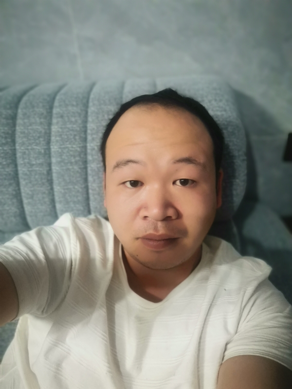 孤独老的第一张照片--龙海婚介网