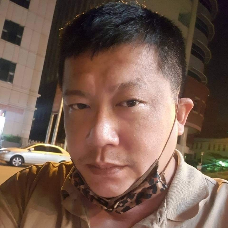 雨果先生的第三张照片--龙海婚介网