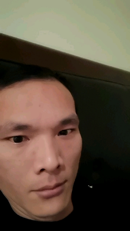 只影向谁去的第三张照片--龙海婚介网