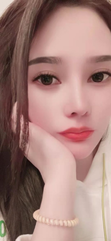 琳琳的第一张照片--龙海婚介网
