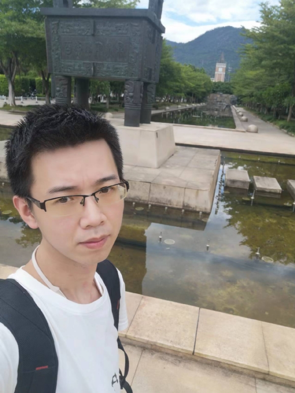 云杰的第二张照片--龙海婚介网