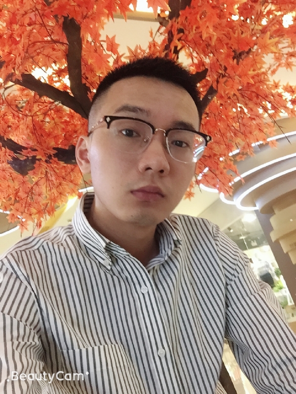 老-boy的第一张照片--龙海婚介网