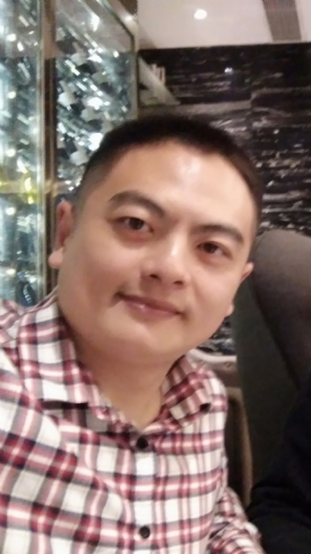 快乐王爷的第四张照片--龙海婚介网