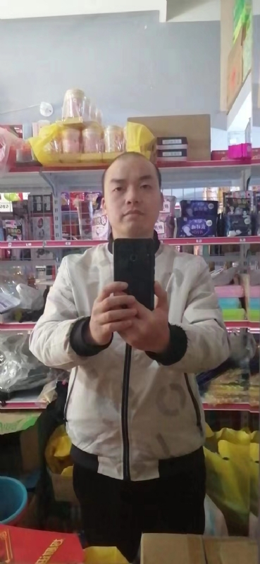 便利店的第一张照片--龙海婚介网