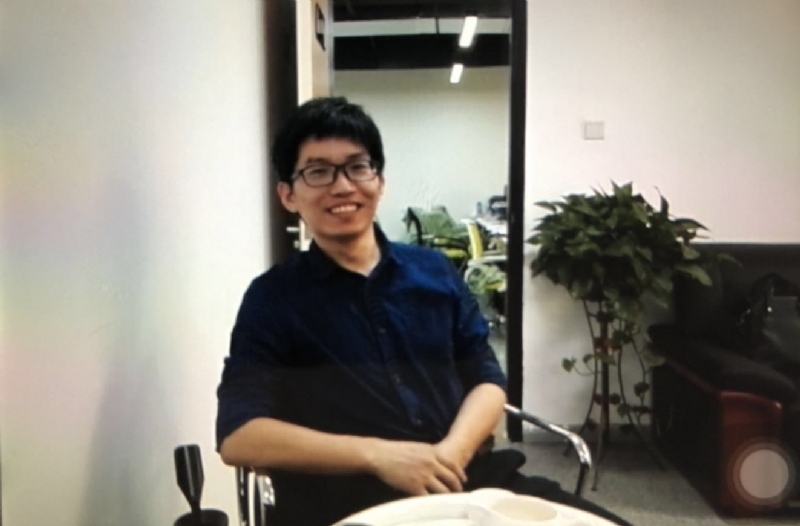 kevin的第一张照片--龙海婚介网