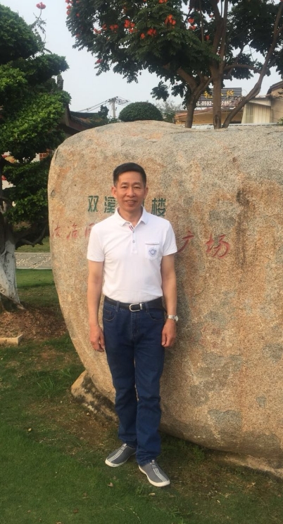 十月红枫的第三张照片--龙海婚介网