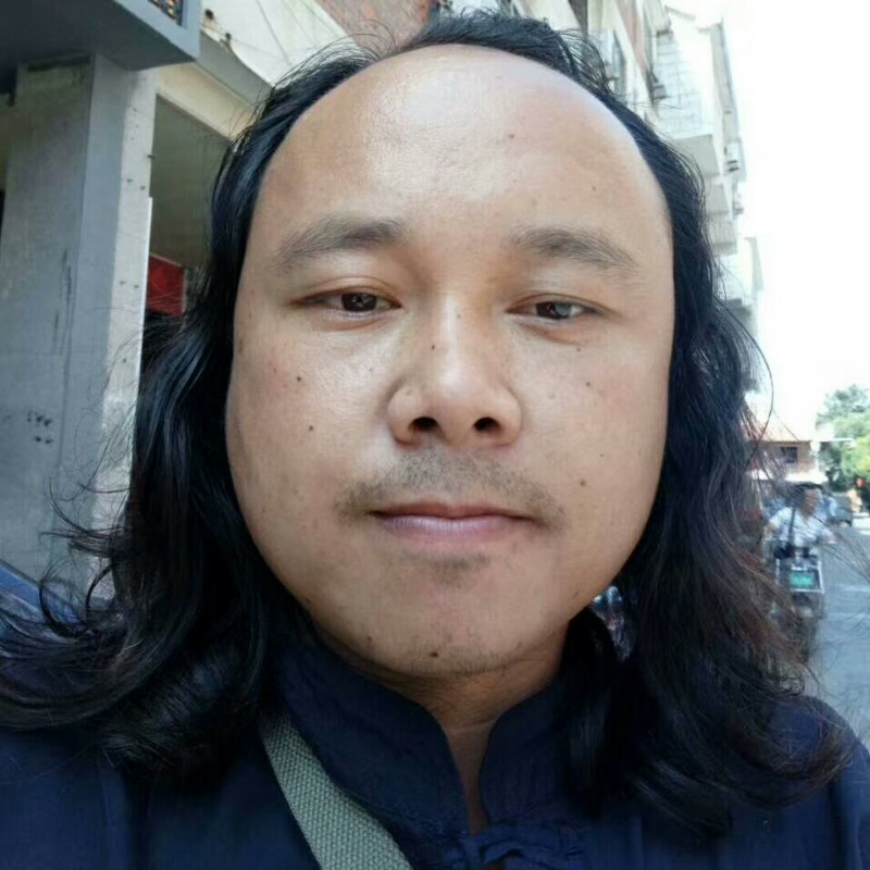 林子城的第一张照片--龙海婚介网