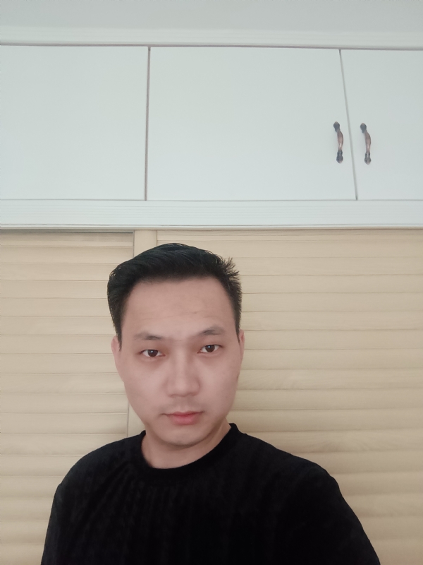 真心求缘的第一张照片--龙海婚介网