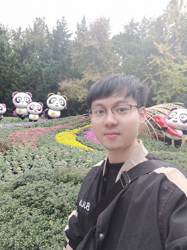 Ray的第一张照片--龙海婚介网