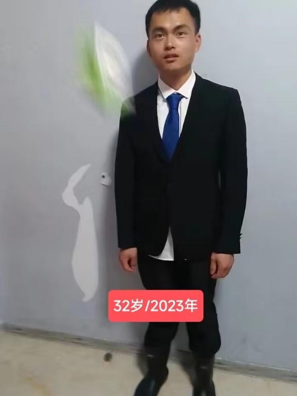 林嘉任的第一张照片--龙海婚介网