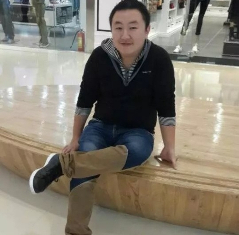 牛哥的第一张照片--龙海婚介网
