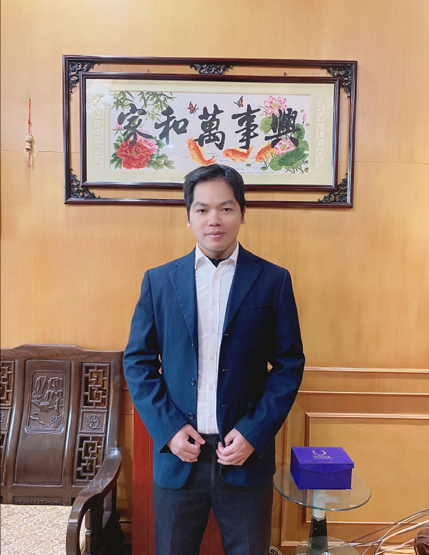 旭日春晖的第一张照片--龙海婚介网