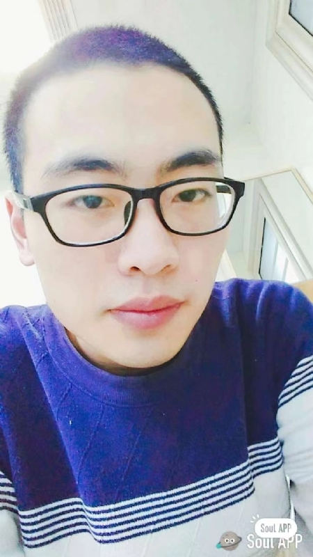 叶乘风的第一张照片--龙海婚介网