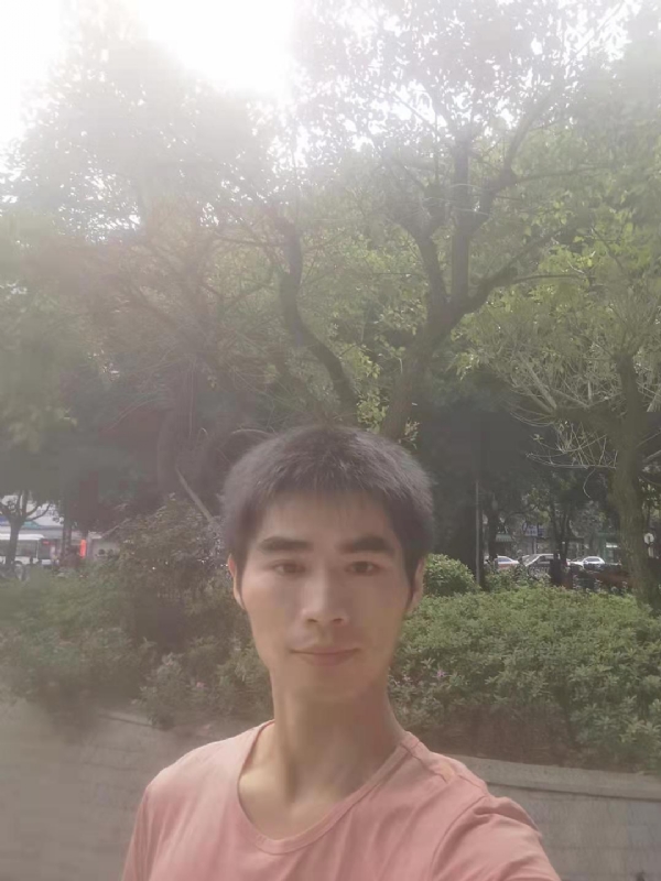 一天天的第一张照片--龙海婚介网