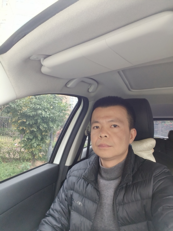 锦瑟的第一张照片--龙海婚介网