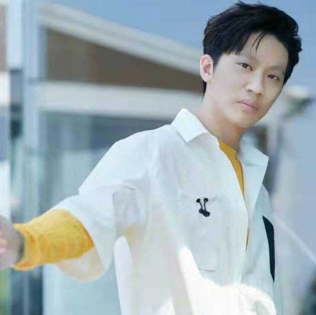 极品楚男的第二张照片--龙海婚介网