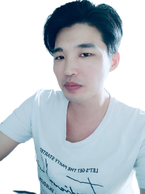 左岸的救赎的第一张照片--龙海婚介网