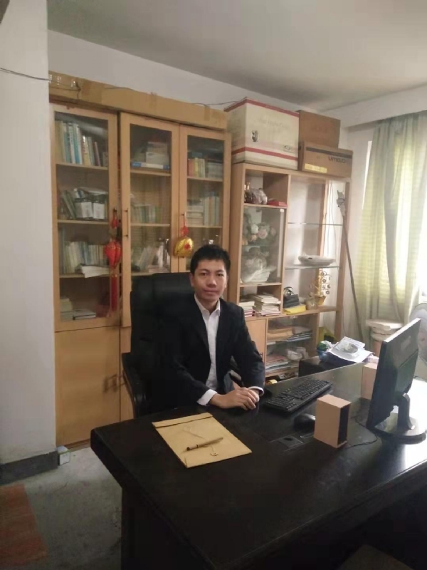 临冬城公爵的第一张照片--龙海婚介网