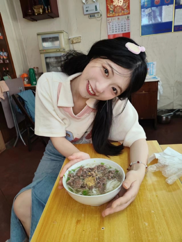 甜果的第一张照片--龙海婚介网