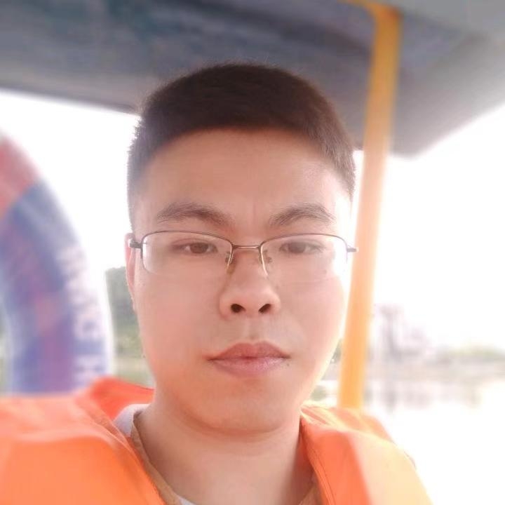 知了的第一张照片--龙海婚介网
