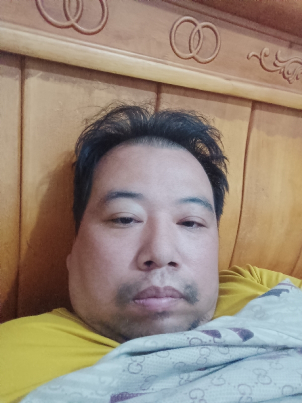 好好男人的第一张照片--龙海婚介网