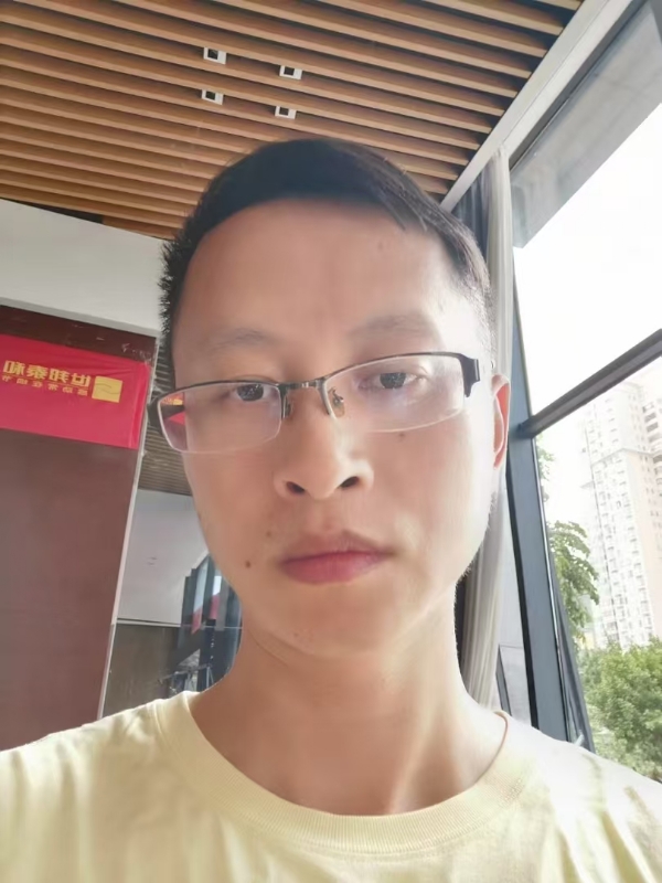 炎夏的第二张照片--龙海婚介网