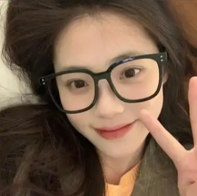 窗外的麻雀的第一张照片--龙海婚介网