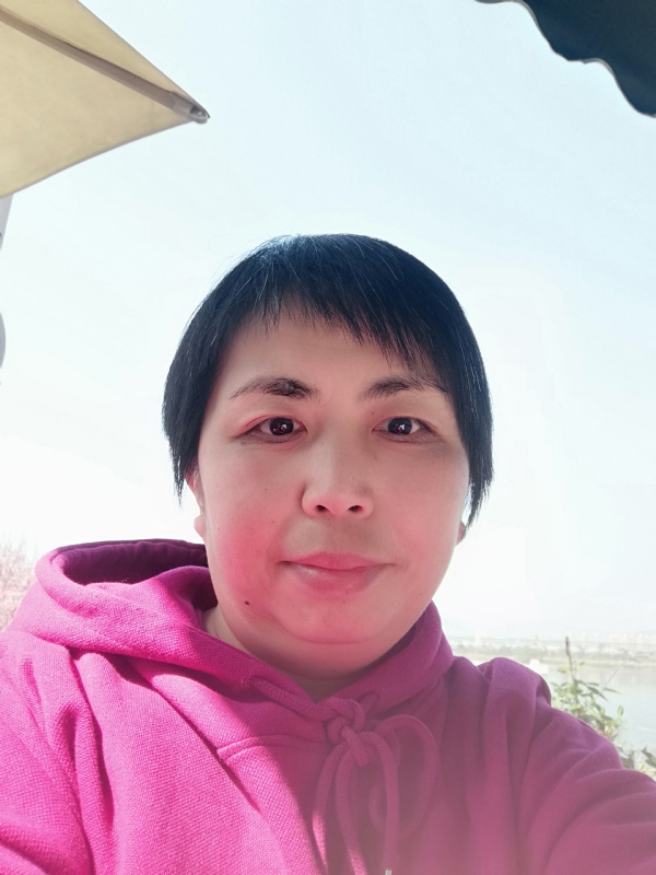 王女士的第一张照片--龙海婚介网